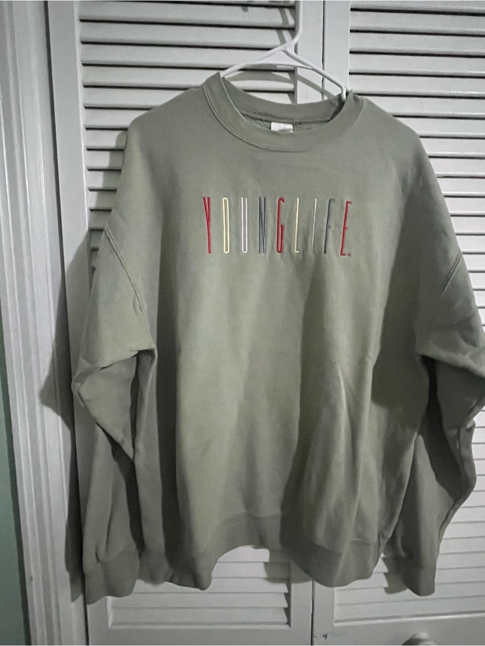 Young Life Crewneck Sweatshirt Large